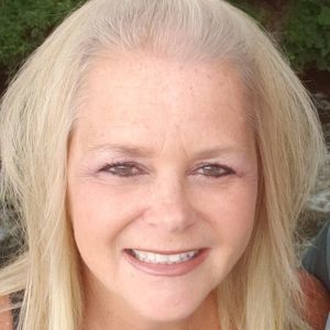 Meet your Posher, Sandy